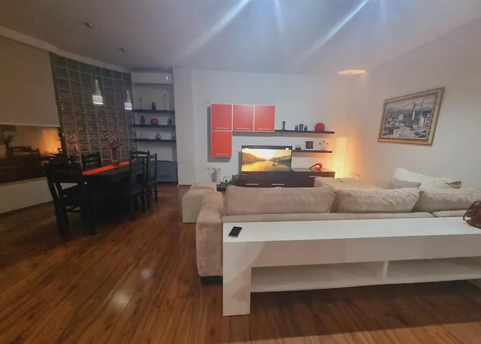 Grand Lth * ティラナ