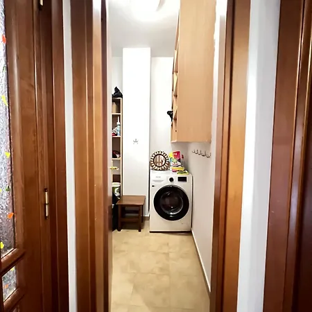 Grand Lth Τίρανα