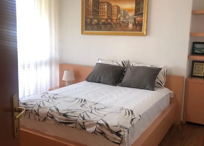 Grand Lth Apartman Tirana